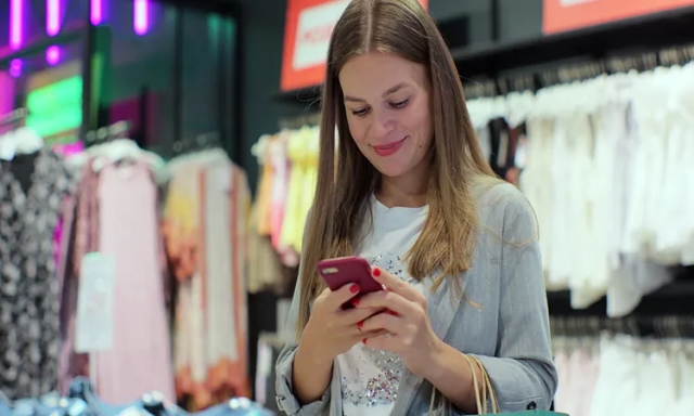 Retail & E-commerce Agent customer chat dataset in Danish